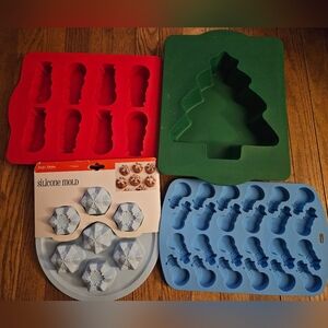 Silicone MOLDS Snowman Christmas Tree and Snowflakes Muffins Cake